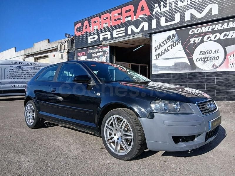 Usado Audi A3 Ambition 105 HP (77 kW) 2005 Preto Citadino