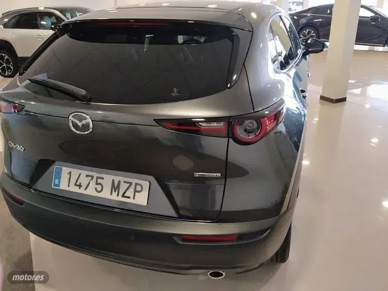 Usado Mazda CX-30 140 CV (102 kW) 2025 Gris SUV