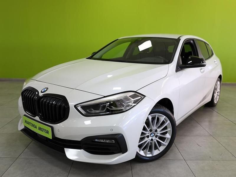 Usado BMW 118 136 CV (100 kW) 2024 Blanco Utilitario