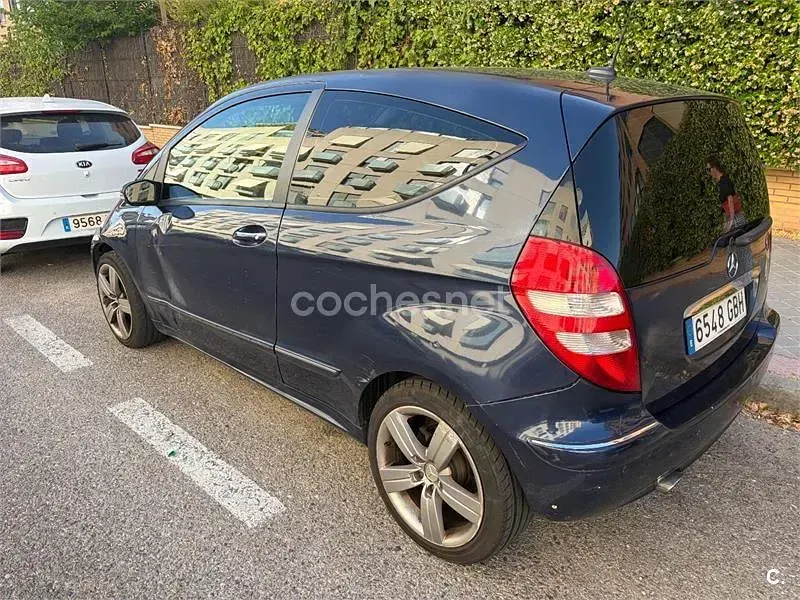 Usado Mercedes A150 Elegance 95 CV (69 kW) 2008 Azul Berlina