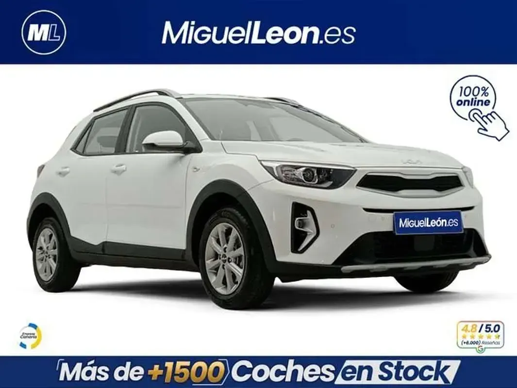 Usado Kia Stonic 79 CV (58 kW) 2025 Blanco SUV