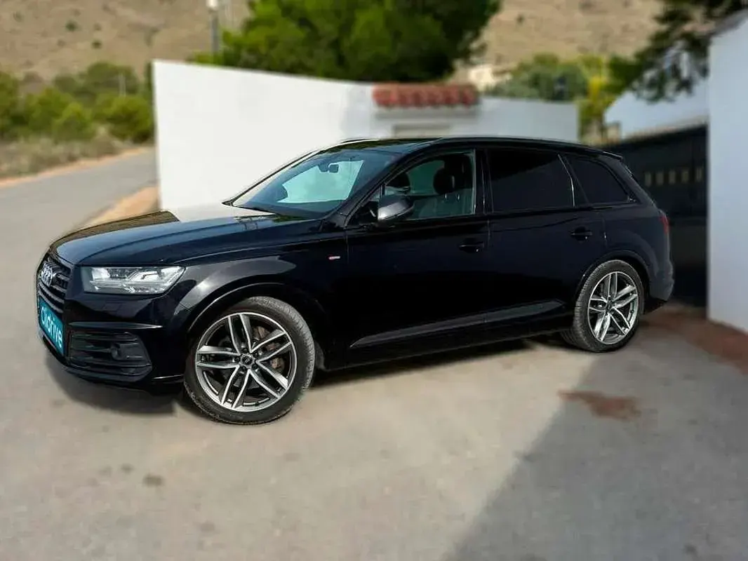 Usado Audi Q7 272 CV (200 kW) 2018 Negro SUV