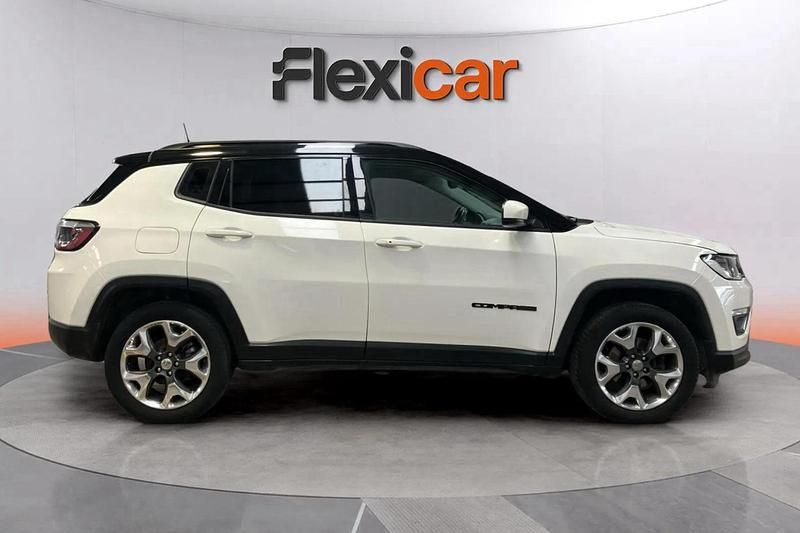Usado Jeep Compass Longitude 140 CV (102 kW) 2018 Blanco SUV