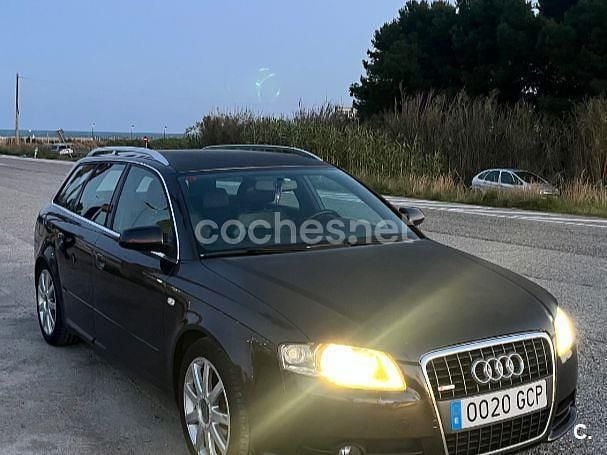 Usado Audi A4 S-Line 170 CV (125 kW) 2008 Negro Familiar
