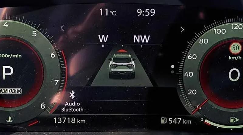 Usado Nissan Qashqai N-Connecta 158 CV (116 kW) 2024 Magnetic blue con techo midnig SUV