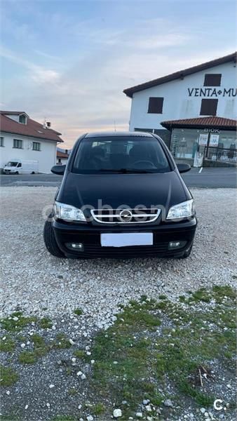 Negro Usado 2005 Opel Zafira Monovolumen | 4000 € (Un poco caro) - Imagen 1/4
