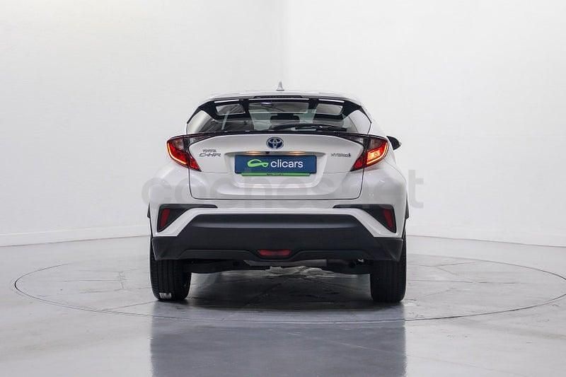 Usado Toyota C-HR Advance 122 CV (89 kW) 2020 Blanco SUV