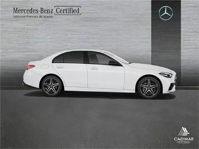 Usado Mercedes C200 163 CV (119 kW) 2023 Blanco Berlina