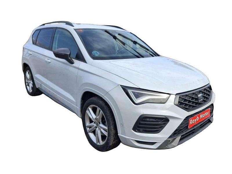 Usado Seat Ateca 4Drive 190 CV (139 kW) 2021 Blanco SUV