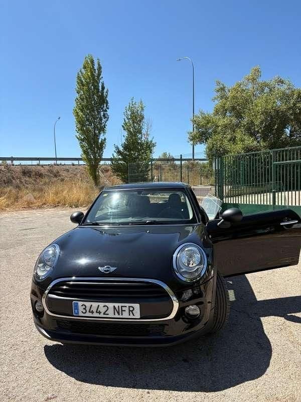 Usado Mini ONE 102 CV (75 kW) 2015 Negro Utilitario