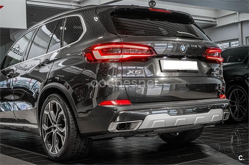 Usado BMW X5 M Comfort Edition 600 CV (441 kW) 2023 Gris / plata SUV
