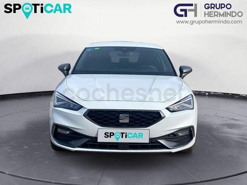 Usado Seat Leon FR 150 CV (110 kW) 2022 Blanco Berlina