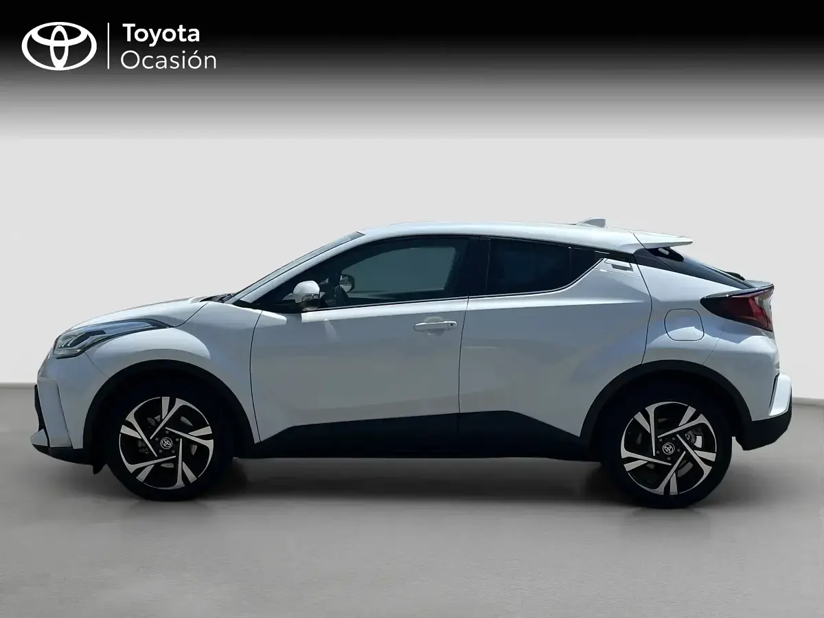 Usado Toyota C-HR Advance 184 CV (135 kW) 2022 Blanco SUV