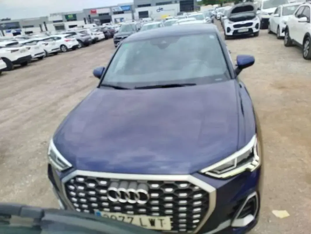 Usado Audi Q3 S-Line 200 CV (147 kW) 2022 Azul SUV