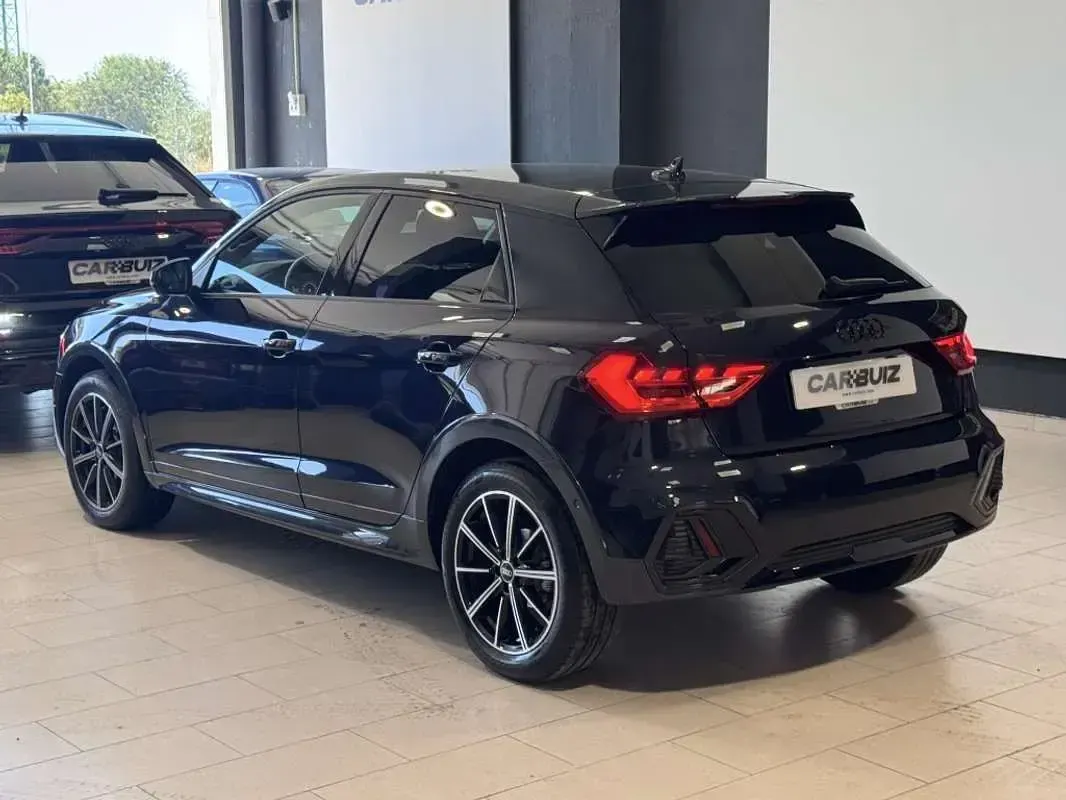 Usado Audi A1 Sport 150 CV (110 kW) 2021 Azul SUV