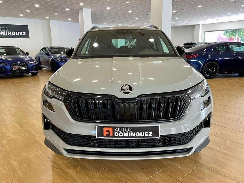 Begagnad Skoda Karoq SportLine 150 HK (110 kW) 2023 Grå SUV