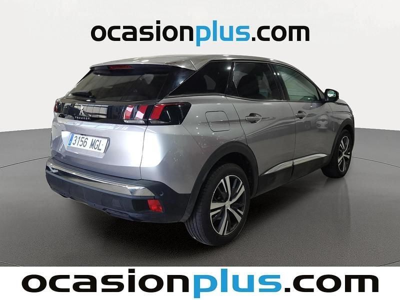 Usado Peugeot 3008 Allure 131 CV (96 kW) 2023 Gris SUV