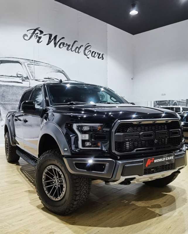 Negro Usado 2020 Ford F-150 Raptor Recogida | 106.000 € - Imagen 1/4
