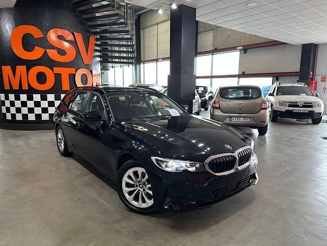 Usado BMW 320e 204 CV (150 kW) 2021 Negro Familiar