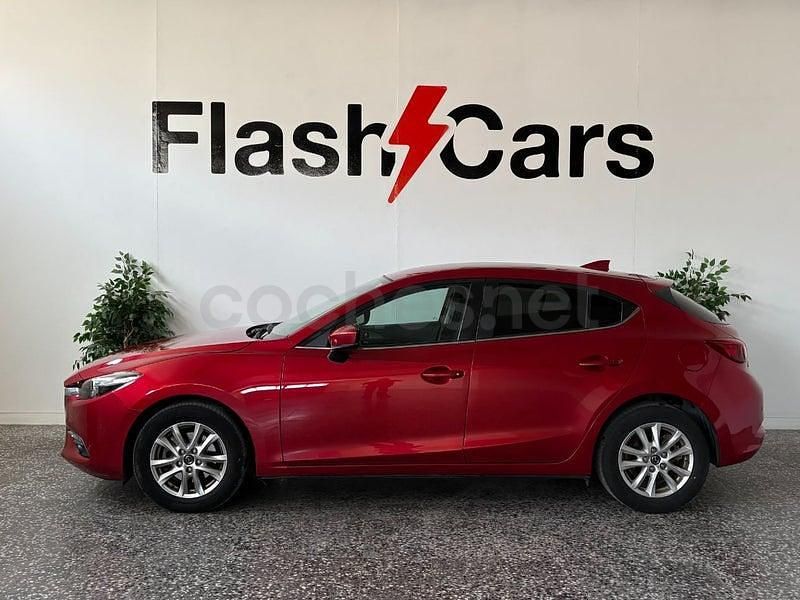 Usado Mazda 3 Style 120 CV (88 kW) 2017 Granate Berlina