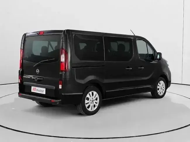 Usado Nissan Primastar Acenta 150 CV (110 kW) 2025 Negro Monovolumen