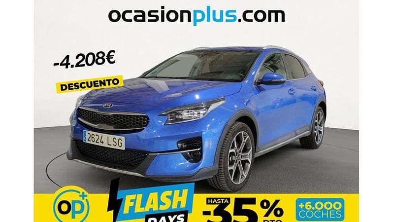Usado Kia XCeed 136 CV (100 kW) 2021 Azul SUV