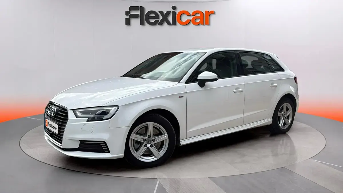 Usado Audi A3 Premium 204 CV (150 kW) 2020 Blanco Berlina