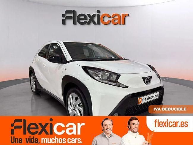 Blanco Usado 2024 Toyota Aygo Utilitario | 15.790 € (Un poco caro) - Imagen 1/4