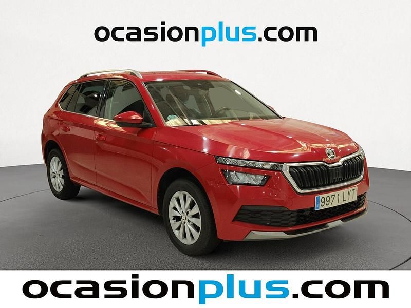 Usado Skoda Kamiq 110 CV (80 kW) 2022 Rojo SUV