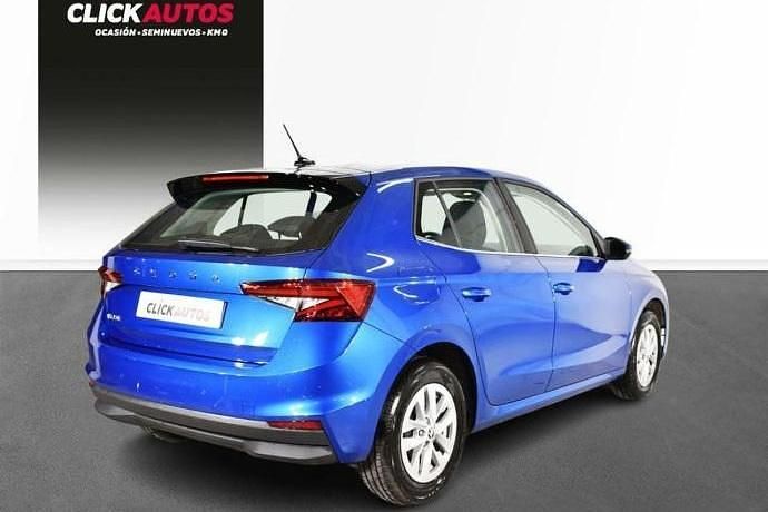 Usado Skoda Fabia Ambition 95 CV (69 kW) 2023 Blanco Utilitario