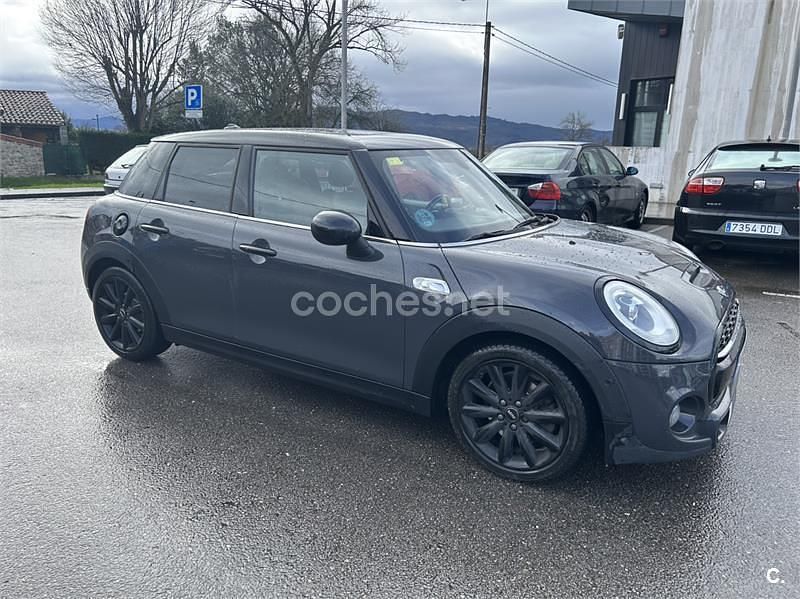 Usado Mini Cooper SD 170 CV (125 kW) 2016 Negro Utilitario