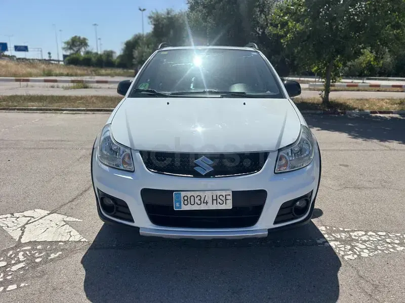 Usado Suzuki SX4 GL 120 CV (88 kW) 2013 Blanco SUV