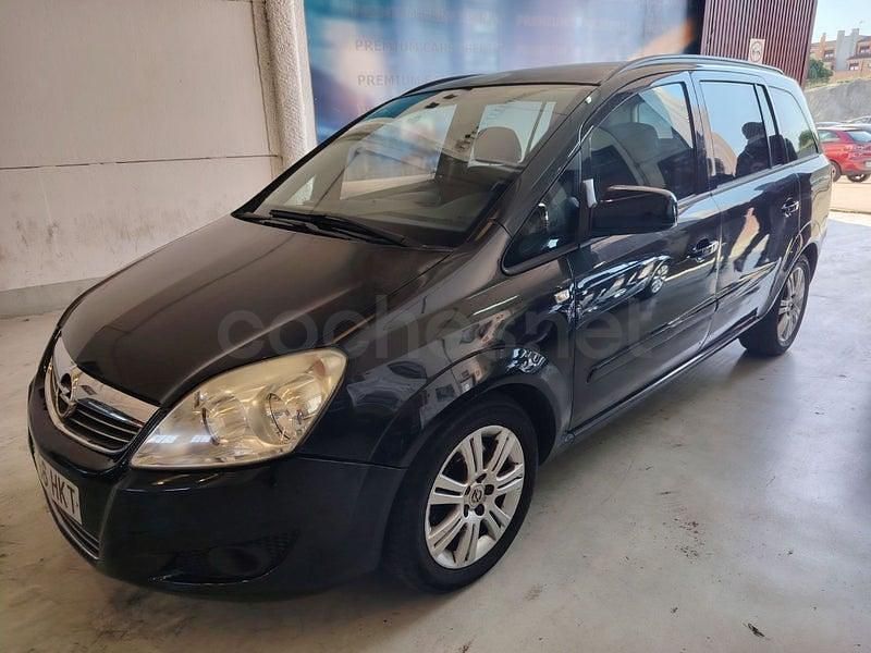 Usado Opel Zafira Family 125 CV (91 kW) 2012 Gris / plata Monovolumen