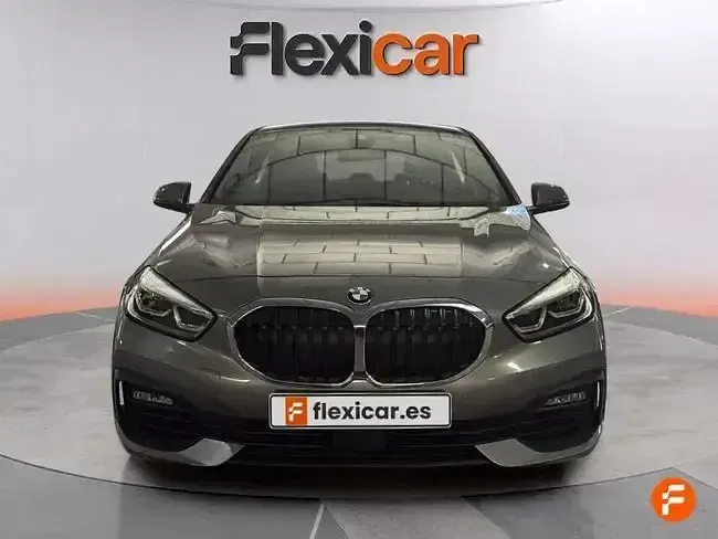 Occasion BMW 118 136 ch (100 kW) 2023 Gris Citadine