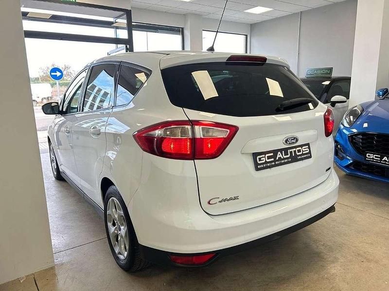 Usado Ford C-MAX S 125 CV (91 kW) 2014 Blanco Monovolumen