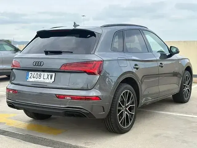 Usado Audi Q5 Premium 299 CV (219 kW) 2022 Gris SUV