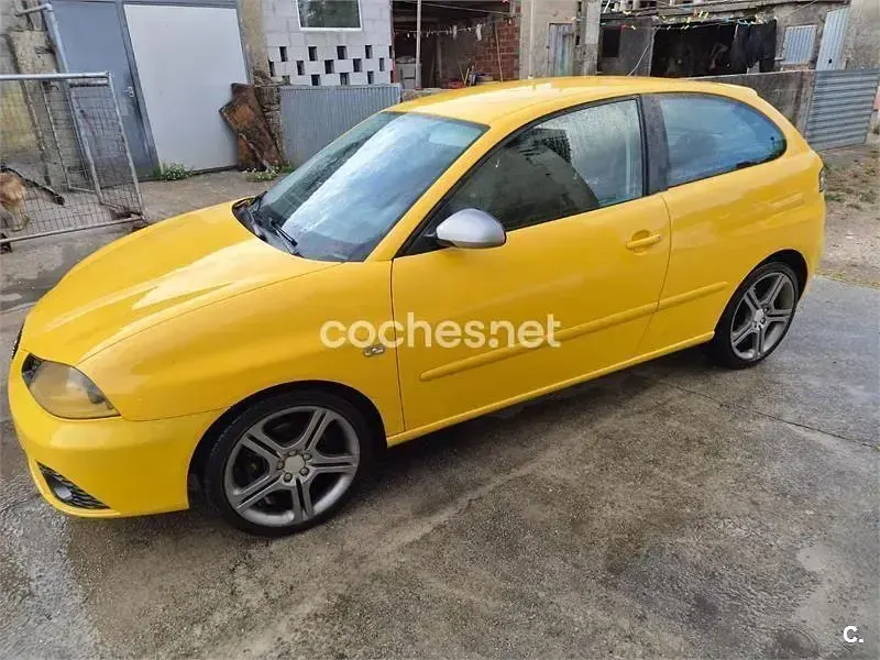 Usado Seat Ibiza FR 130 CV (95 kW) 2006 Negro Utilitario