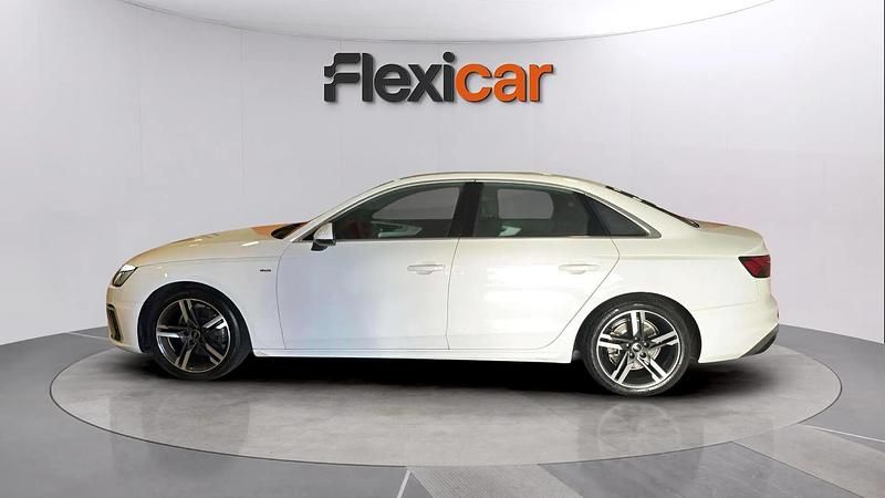 Usado Audi A4 Advanced Plus 165 CV (121 kW) 2023 Blanco Berlina
