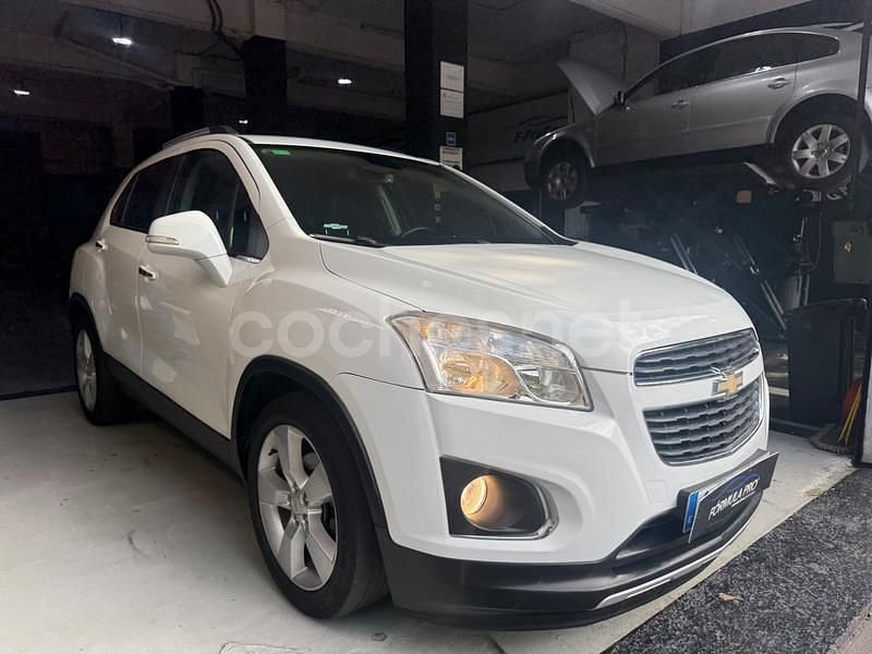 Usado Chevrolet Trax LT 115 CV (84 kW) 2014 Blanco SUV