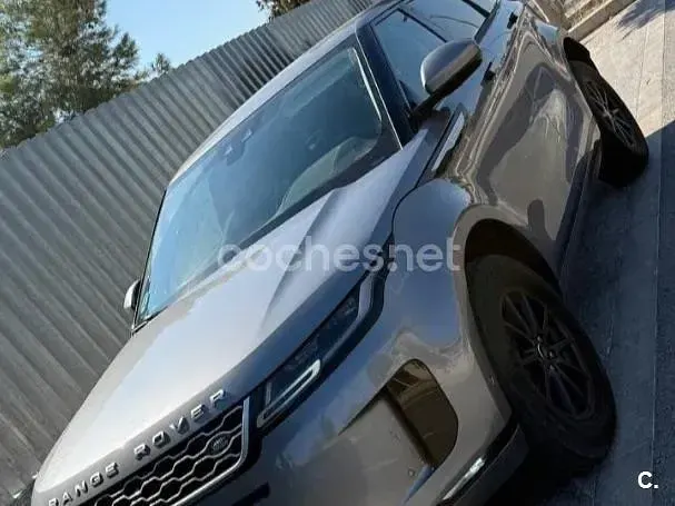 Usado Land Rover Range Rover evoque 150 CV (110 kW) 2020 Gris / plata SUV
