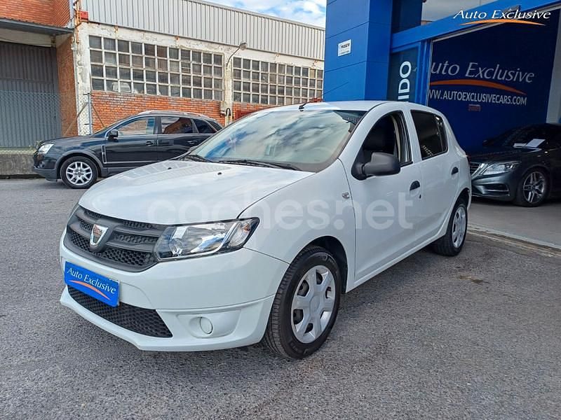 Käytetty Dacia Sandero Lauréate 75 HP (55 kW) 2015 Valkoinen Viistoperä