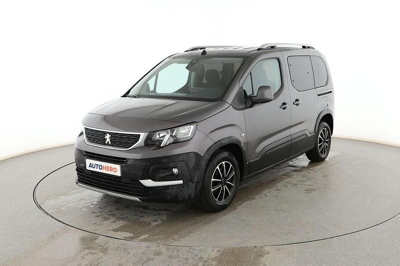 Usado Peugeot Rifter Active 102 CV (75 kW) 2018 Gris Monovolumen