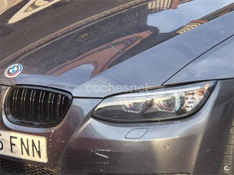 Gris / plata Usado 2007 BMW 320 Coupe | 8000 € (Precio justo) - Imagen 1/4