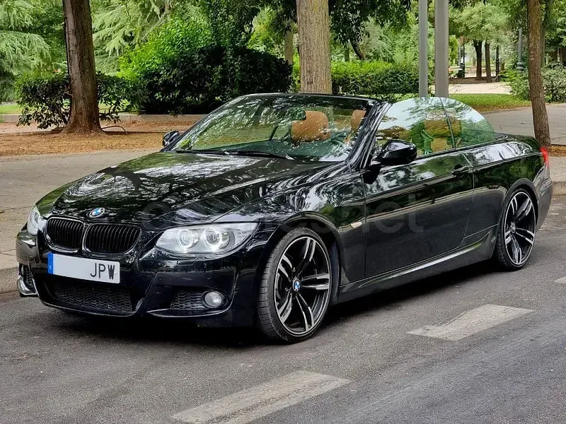 Usado BMW 330 Cabriolet 245 CV (180 kW) 2011 Negro Descapotable