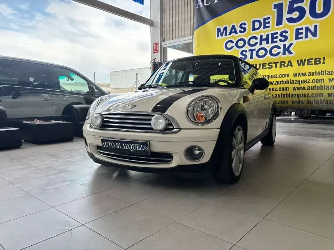 Usado Mini ONE 2007 Blanco Utilitario