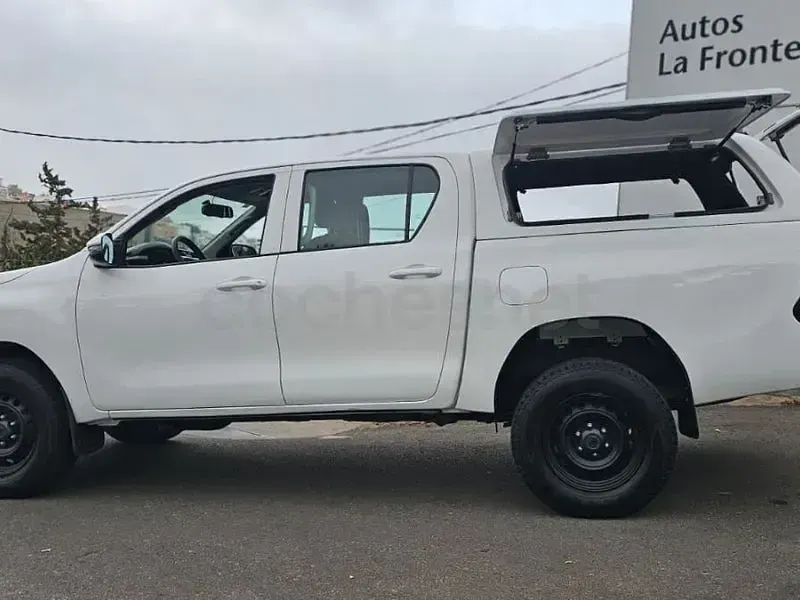 Usado Toyota HiLux Plus 150 CV (110 kW) 2020 Blanco Pickup/Camioneta