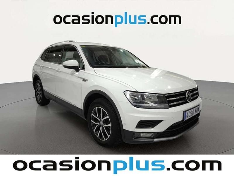 Usado VW Tiguan Allspace Advance 150 CV (110 kW) 2018 Blanco SUV