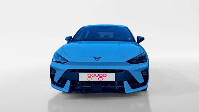 Usado Cupra Leon 150 HP (110 kW) 2025 Branco Sedan