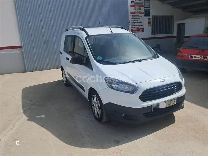 Usado Ford Transit Connect Ambiente 75 CV (55 kW) 2016 Blanco Monovolumen
