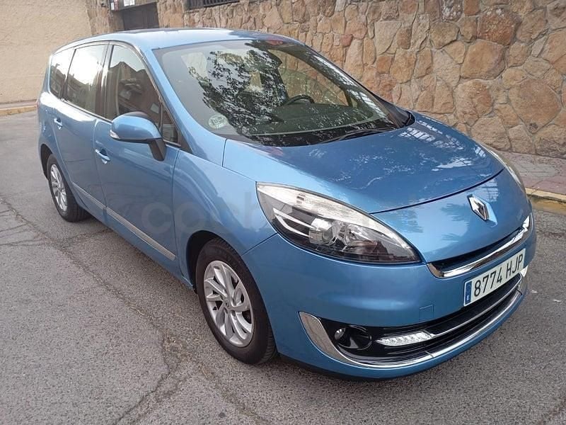 Usado Renault Grand Scénic III Dynamique 130 CV (95 kW) 2012 Azul Monovolumen